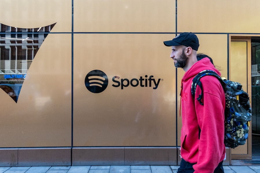 Spotify fecha 2023 com recorde de 236 milhões de assinantes premium  (06/02/2024) - União Brasileira de Compositores